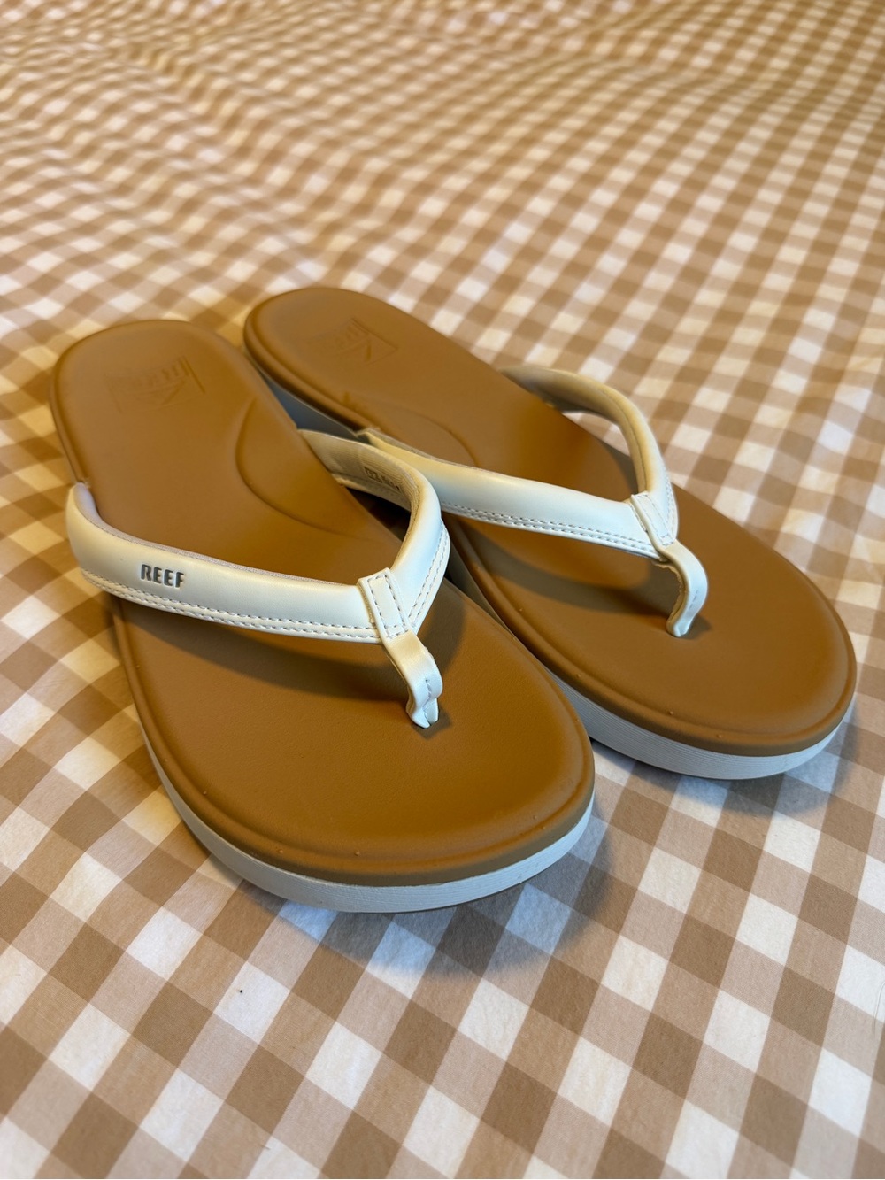 Reef White Strap Sandals with Tan Footbed